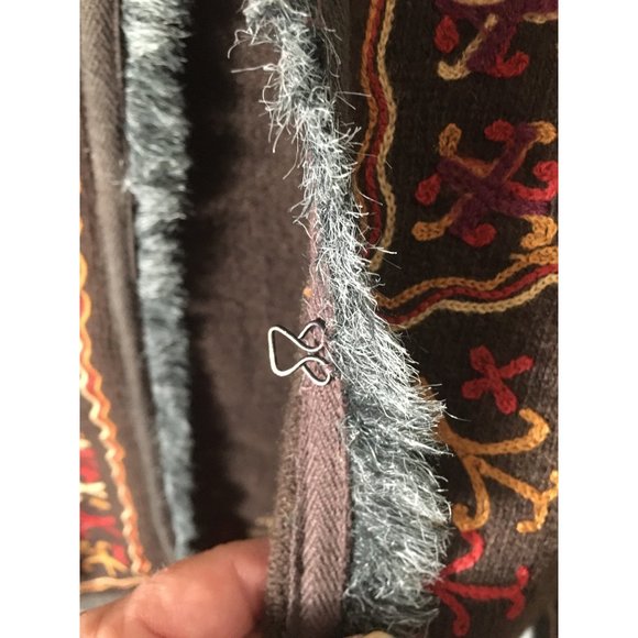 Lux wool abstract embroidered brown sweater grey fur trim size Medium - Picture 3 of 6